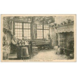 carte postale ancienne 14 HONFLEUR. Le Musée. Chez le Marchand