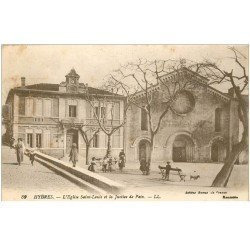 carte postale ancienne 83 HYERES. Justice de Paix et Eglise Saint-Louis