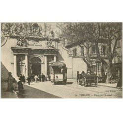 carte postale ancienne 83 TOULON. Arsenal Tramway et Fiacre 1911