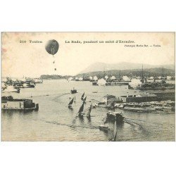 carte postale ancienne 83 TOULON. Ballon aérostat dans la Rade pendant salut d'Escadre. Carte vierge