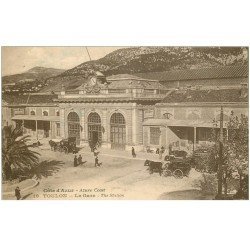 carte postale ancienne 83 TOULON. La Gare avec Fiacres