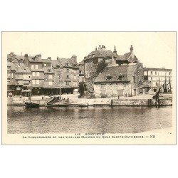 carte postale ancienne 14 HONFLEUR. Quai Saint-Catherine Lieutenance