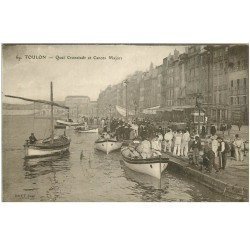 carte postale ancienne 83 TOULON. Quai Cronstadt et Canots Majors avec Marins 1915