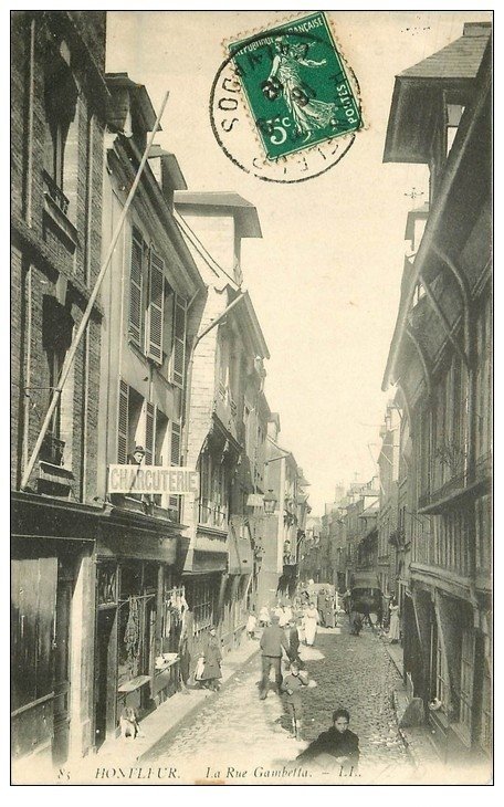 14 HONFLEUR. Rue Gambetta 1910 Charcuterie