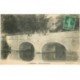 carte postale ancienne 86 CHARROUX. Animation sur le Pont de Rochemeaux vers 1910 Rare