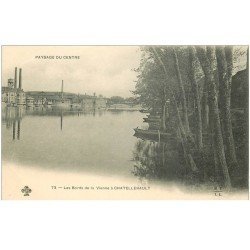 carte postale ancienne 86 CHATELLERAULT. Usines bords de la Vienne vers 1900