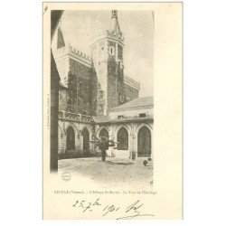 carte postale ancienne 86 LIGUGE. Abbaye Saint Martin Tour Horloge 1901