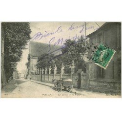 carte postale ancienne 86 POITIERS. Le Lycée et Attelage dans la Rue 1916