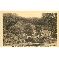 carte postale ancienne 87 EYMOUTIERS. Moulin de la Rivière au Seigneur personnages et Chevaux sur le Pont