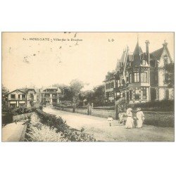 carte postale ancienne 14 HOULGATE. Villas sur le Drochon 1916