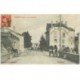 carte postale ancienne 88 ARCHES. La Grande Rue Hôtel de la Truite Renommée 1912 voiture ancienne et Chevaux