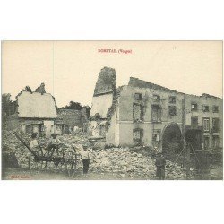 carte postale ancienne 88 DOMPTAIL. Enfants dans les ruines du Village 1915. Guerre 1914-18