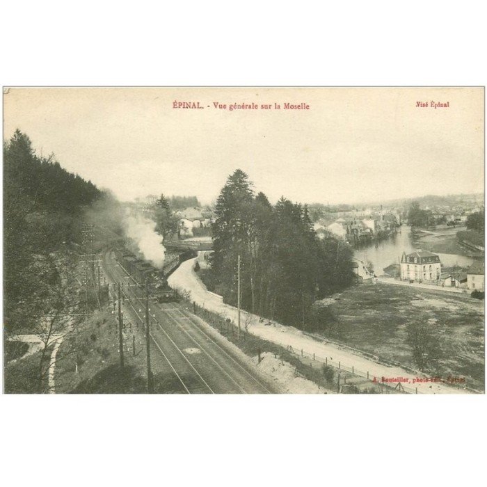 88 EPINAL. Passage d'un Train avec Locomotive à vapeur près de la Moselle  1916