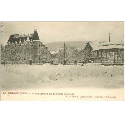 carte postale ancienne 88 GERARDMER. Le Boulevard du Lac sous la Neige et Kiosque à Musique