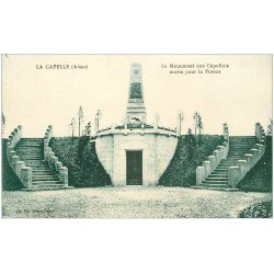 02 LA CAPELLE. Monument aux Capellois morts pour la France