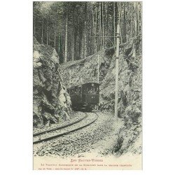 carte postale ancienne 88 LA SCHLUCHT. Le Tramway électrique dans la Grande Tranchée