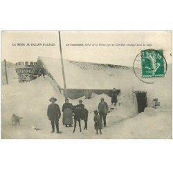 carte postale ancienne 88 LE BALLON D'ALSACE. Ferme la Jumenterie entrée sous la Neige 1911 avec Ane