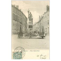 carte postale ancienne 88 NEUFCHATEAU. Place Jeanne d'Arc 1903