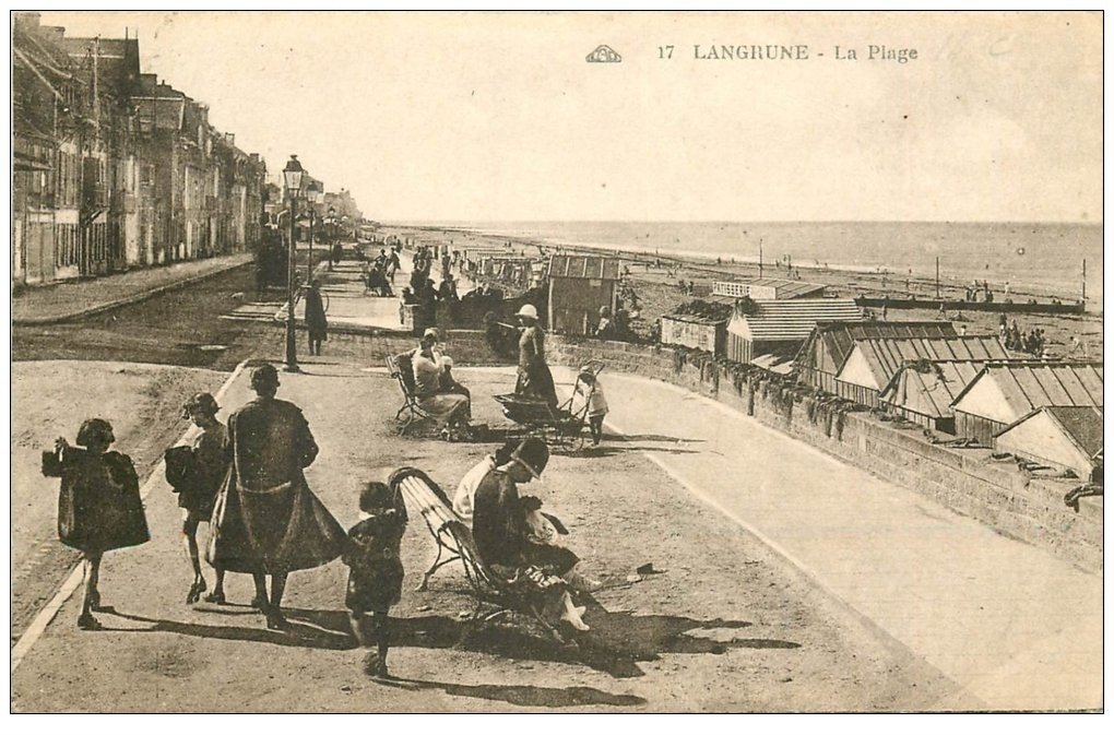 carte postale ancienne 14 LANGRUNE-SUR-MER. La Plage