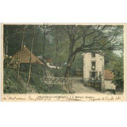 carte postale ancienne 88 PLOMBIERES LES BAINS. Animation Fontaine Stanislas 1906