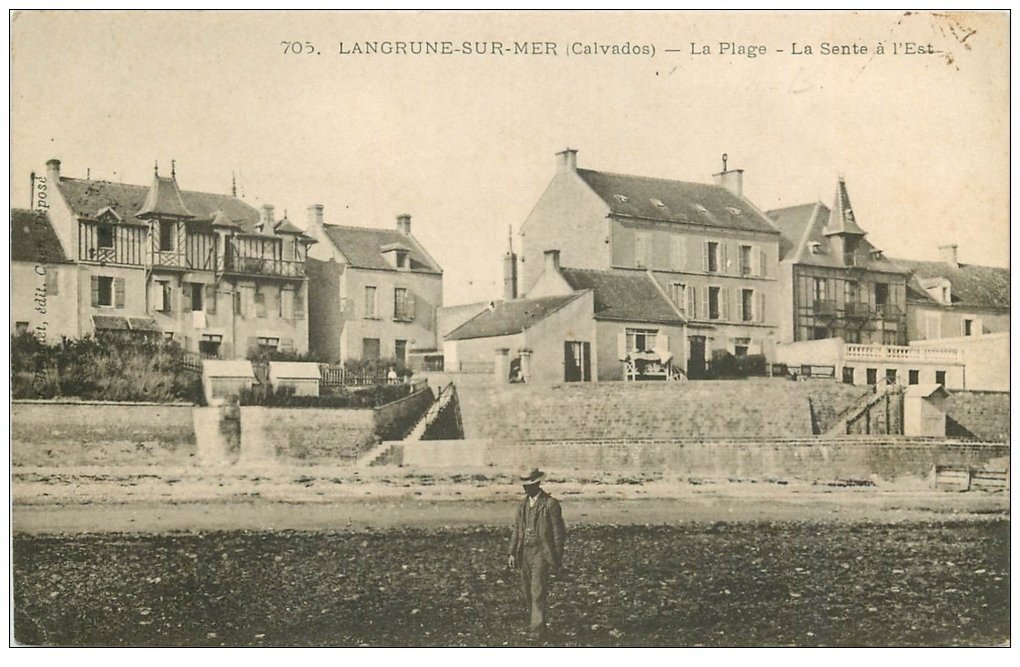 carte postale ancienne 14 LANGRUNE-SUR-MER. La Sente à l'Est 1917