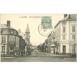 carte postale ancienne 88 SAINT DIE. Rue Gambetta Café Terminus et Hôtel de la Gare