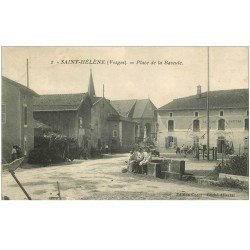 carte postale ancienne 88 SAINT HELENE. Animation Place de la Bascule Cafés du Centre