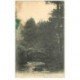 carte postale ancienne 88 VAL D'AJOL. Homme allongé sur Pont de la Véche Vallée des Roches 1908