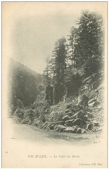 carte postale ancienne 88 VAL D'AJOL. Vallée des Roches vers 1900