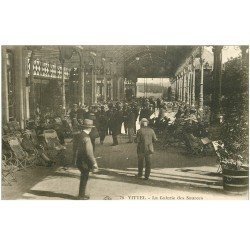 carte postale ancienne 88 VITTEL. La Galerie des Sources