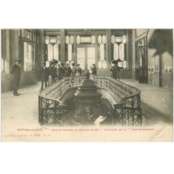 carte postale ancienne 88 VITTEL. Pavillon de la Grande Source Salée 1931