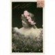 carte postale ancienne 89 AUXERRE. Superbe Fillette avec collier de Fleurs. Carte émaillograpjhie 1906