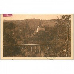 carte postale ancienne 89 AVALLON. CHASTELLUX. Château et Viaduc 1934