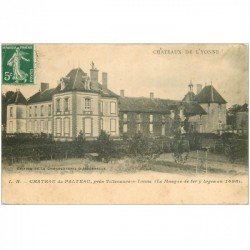 carte postale ancienne 89 CHATEAU DE PALTEAU. Où logea le Masque de fer 1908. Edition Chocolaterie Aiguebelle