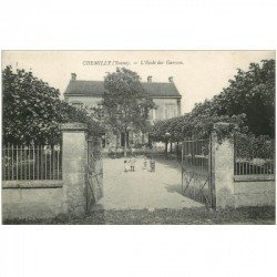 carte postale ancienne 89 CHEMILLY. Ecole des Garçons 1919 animée