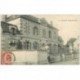carte postale ancienne 89 FLEURY. Ecole des Filles 1905 gamin et Chien