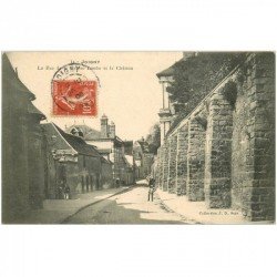 carte postale ancienne 89 JOIGNY. Rue de la Grosse Tombe et Château 1908 avec Livreur Boulanger