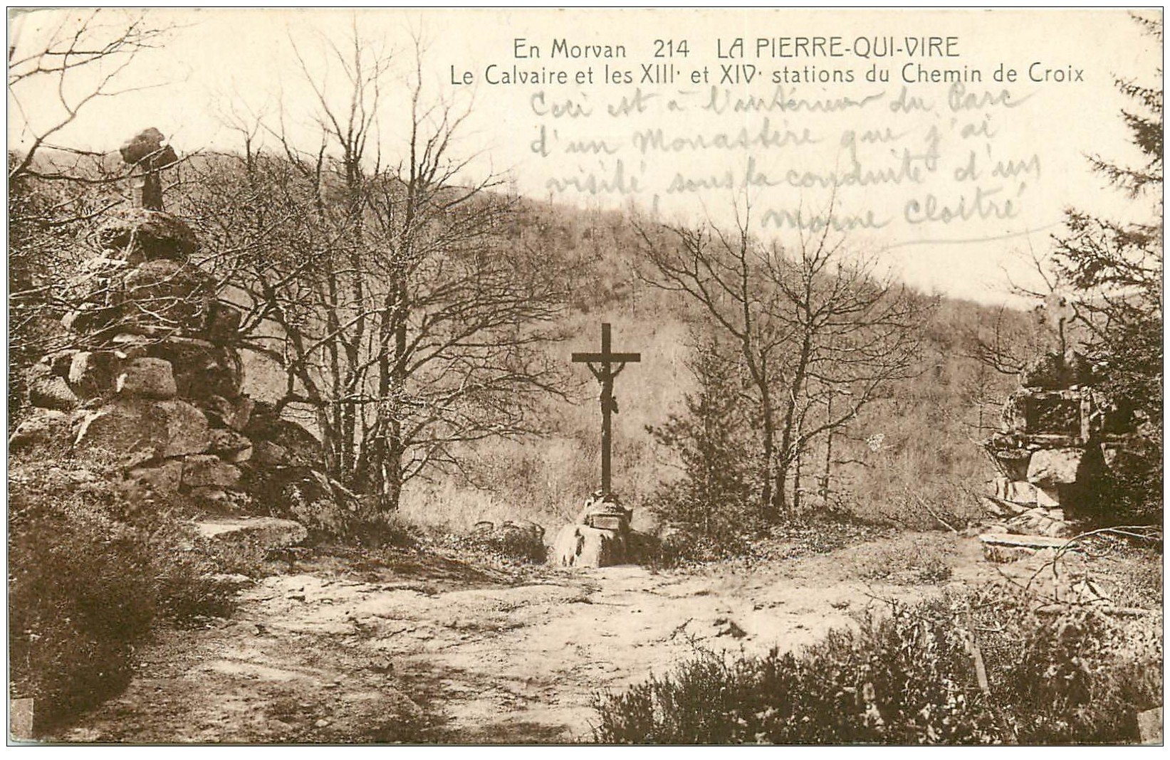 carte postale ancienne 89 LA PIERRE QUI VIRE. Le Calvaire Stations du Chemin de Croix 1929