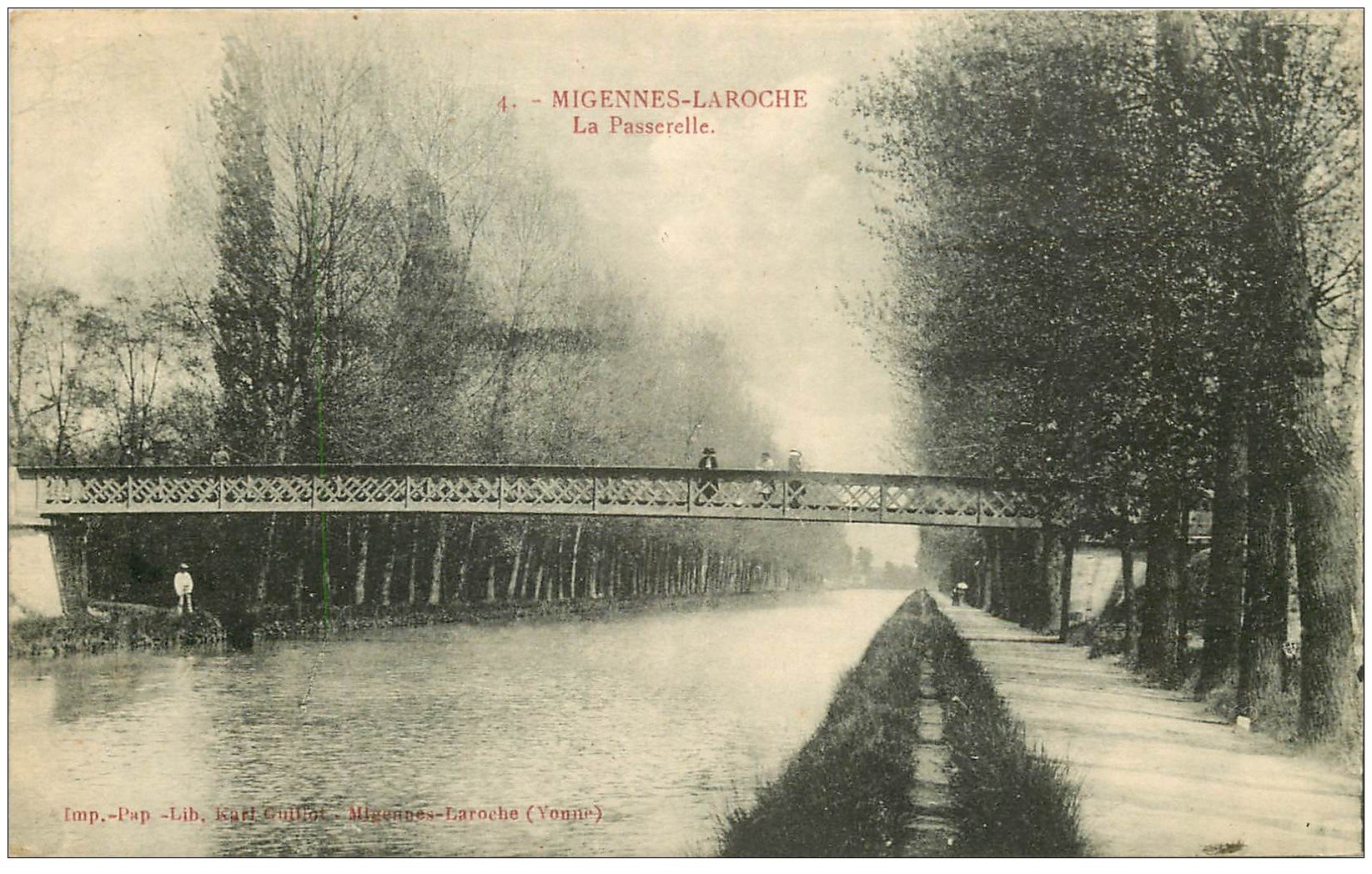 carte postale ancienne 89 MIGENNES LAROCHE. La Passerelle 1924
