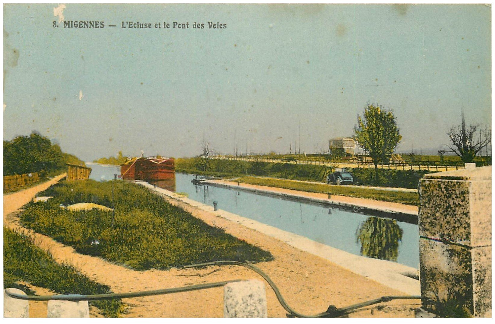 carte postale ancienne 89 MIGENNES. Péniche à l'Ecluse et Pont des Voies