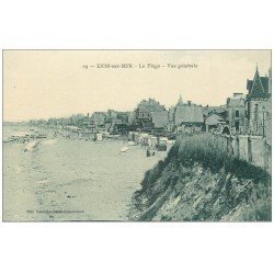 carte postale ancienne 14 LION-SUR-MER. La plage 29