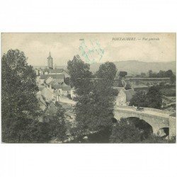 carte postale ancienne 89 PONTAUBERT. Le Village et attelage sur le Pont