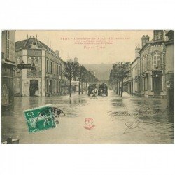 carte postale ancienne 89 SENS. Bureau d'Octroi Avenue Vauban. Inondation et Crue de 1910