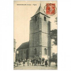 carte postale ancienne 89 SERMIZELLES. L'Eglise 1911. qq blancs