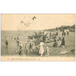 carte postale ancienne 14 LION-SUR-MER. L'Heure du Bain 1925