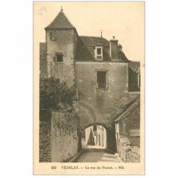 carte postale ancienne 89 VEZELAY. La Rue du Pontot