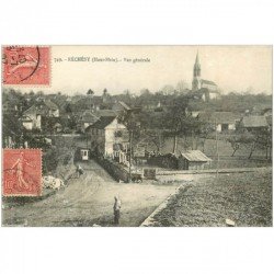 carte postale ancienne 90 RECHESY. Le Village avec Soldats Poilus 1907. Verso vierge