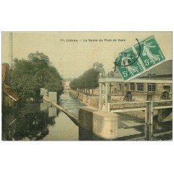 carte postale ancienne 14 LISIEUX. La Vanne du Pont de Caen 1910. Carte toilée