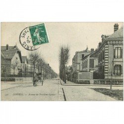 carte postale ancienne 91 CORBEIL ESSONNES. Attelage Avenue du Président Carnot