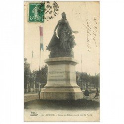 carte postale ancienne 91 CORBEIL ESSONNES. Statue aux Enfants morts pour la Patrie 1908 animation